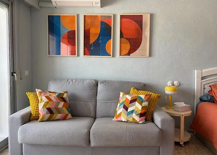 Vintage Seaview 公寓